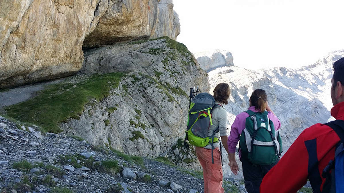 Randonnée guidée de l'autre côté de la brèche de Roland